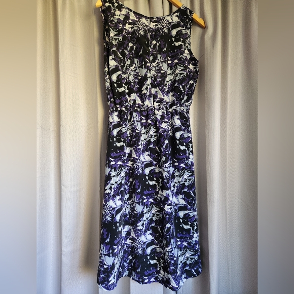 High Low Dress - Picture 2 of 5